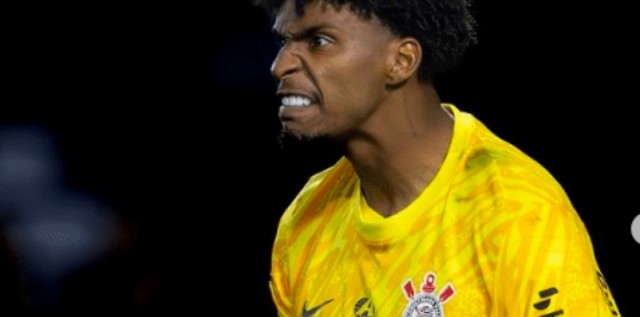 Ap�s susto, Corinthians atropela o Athletico-PR com gola�o de Memphis e deixa o Z4 do Brasileiro