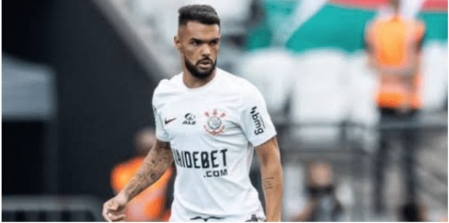 Corinthians admite atraso, mas alega ter cumprido acordo por Raniele; Cuiab� nega