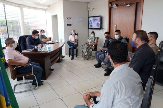 A Comiss�o Conjunta de Acompanhamento e Controle de Propaga��o do COVID-19 se re�ne para debater a��es em rela��o ao coronav�rus
