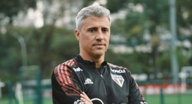 S�O PAULO J� TEM �SIM� DE HERN�N CRESPO; SA�DA DE LU�S ZUBELD�A � OFICIALIZADA