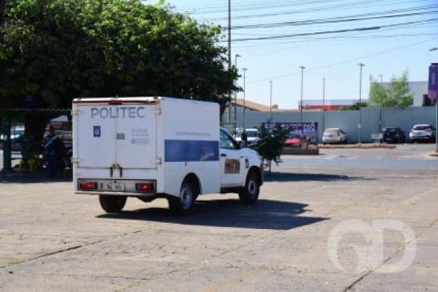 Menina de 10 anos morre com tiro na cabe�a dentro de casa