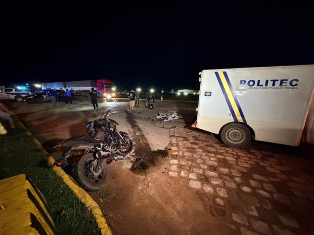 Motociclista de 21 anos morre ao bater na lateral de Fiat Uno em rodovia de Cuiab�