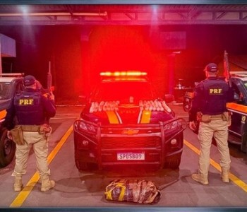 Passageiro � preso com 26 kg de carga explosiva em �nibus